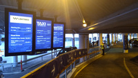 IMG-20190417-WA0005Helsinki-Vantaan terminaalin T2 edustan taksiasema muutti kerrosta alemmas.