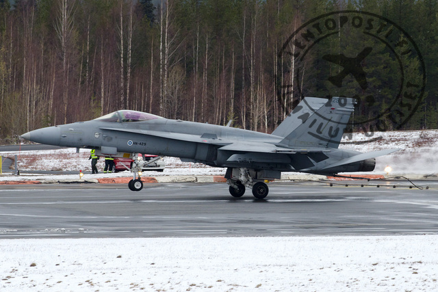 HN-429_080519b