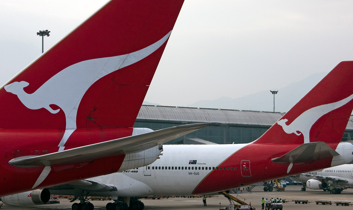 qantas_tails