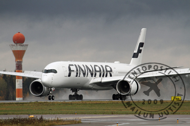 Finnair_A350_ldg