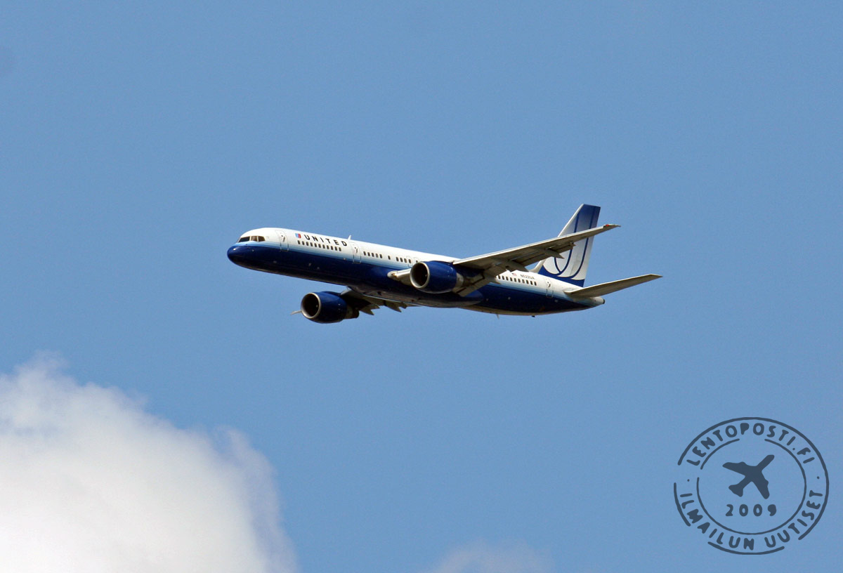United_757