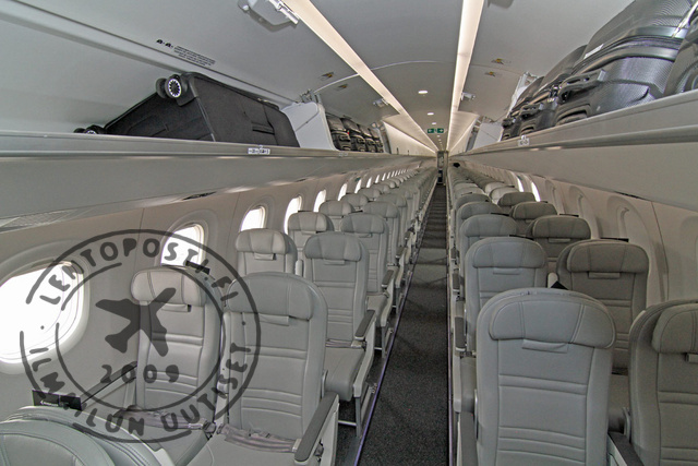 E195E2_cabin_economy_1
