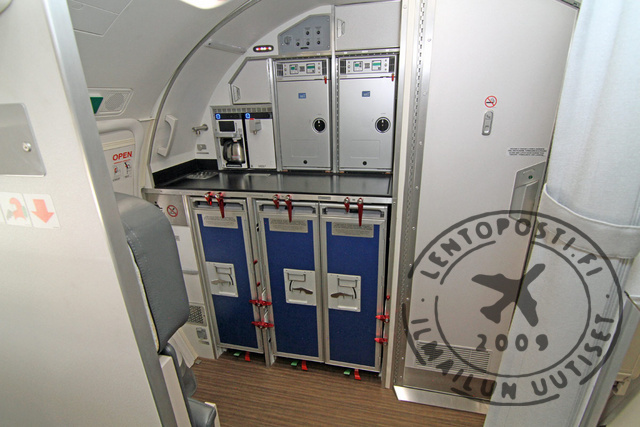E195E2_galley
