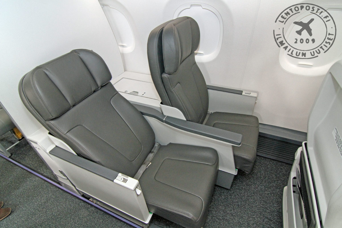 E195E2_cabin_business_4