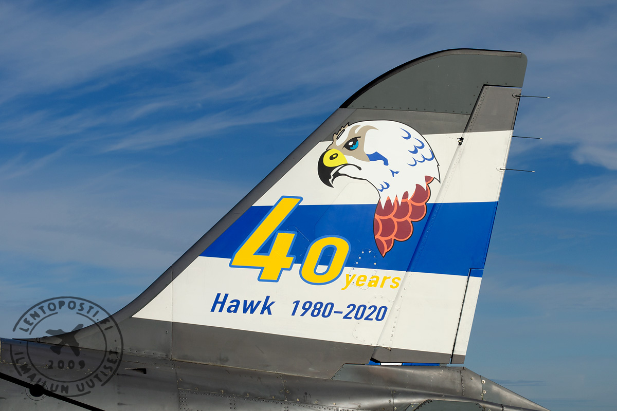 HW-353_tail_300820