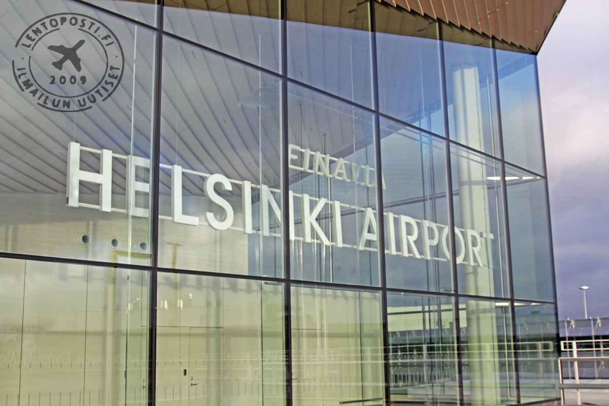 HUA_HELairport_ulkoa