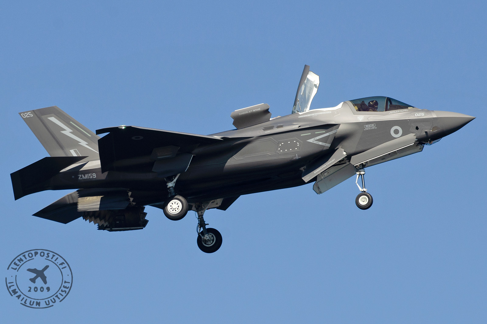 ZM159_290622