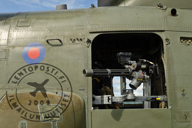 ZH899_gatling_030822