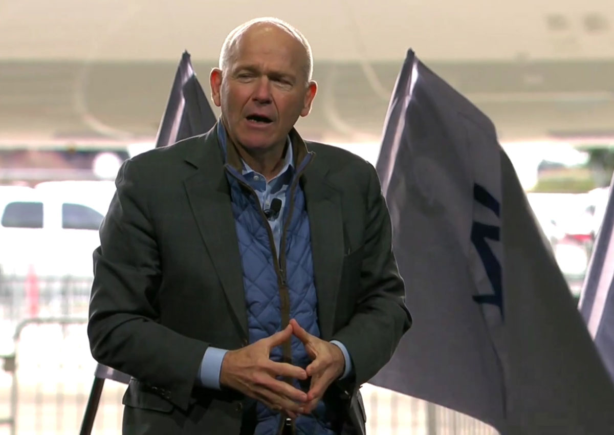 Final747_Calhoun_closeup