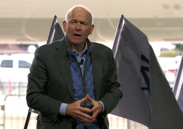 Final747_Calhoun_closeup