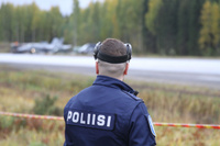 Poliisi_ja_HN
