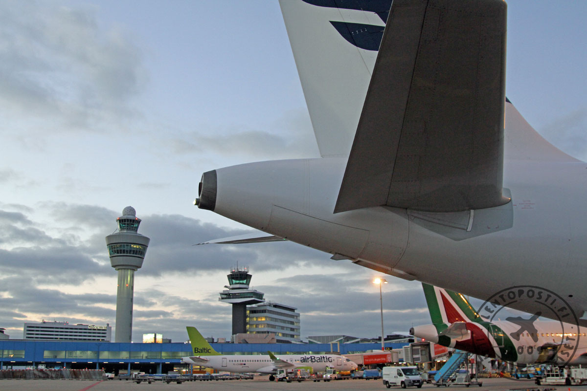 AMS_Schiphol