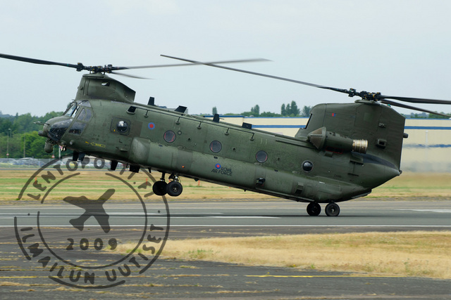 ZA681_200722