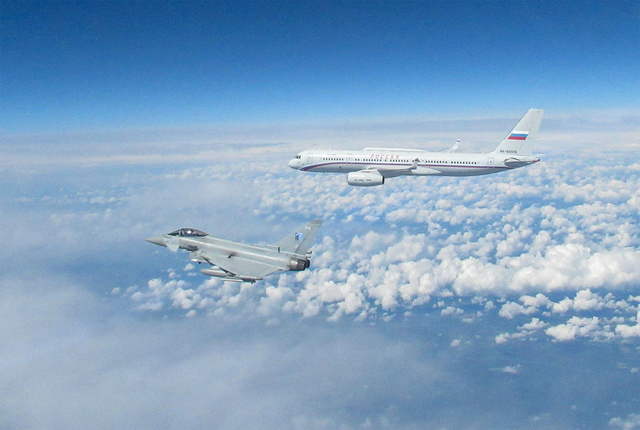 RAF_TU214SR_2
