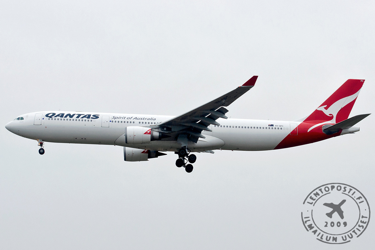 VH-QPC_100416