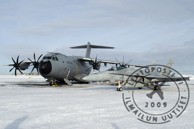 A400M_ja_Hornet_070324