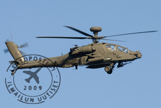ZM709_110524