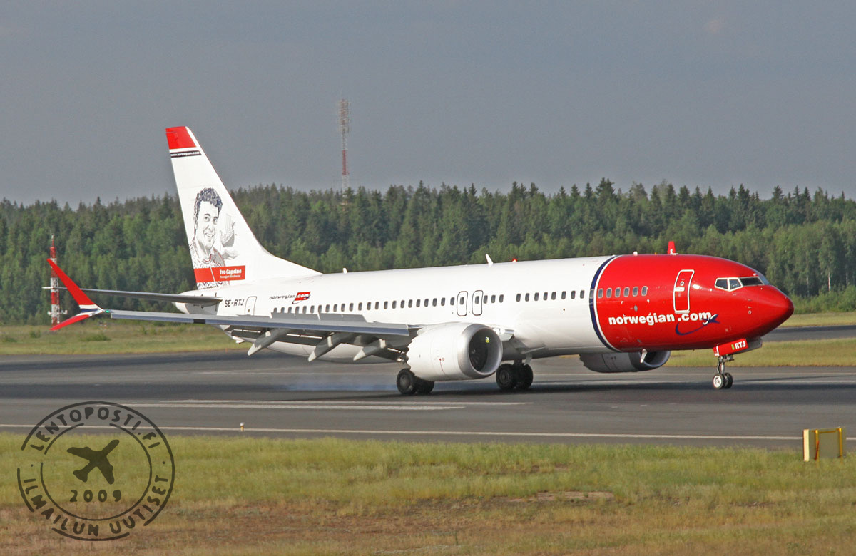 Norwegian_737MAX_1