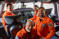 A380_crew
