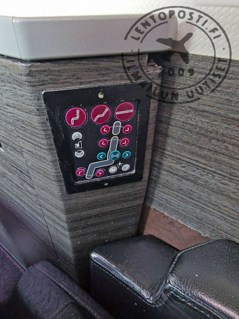 JAL_777_B_saatimet