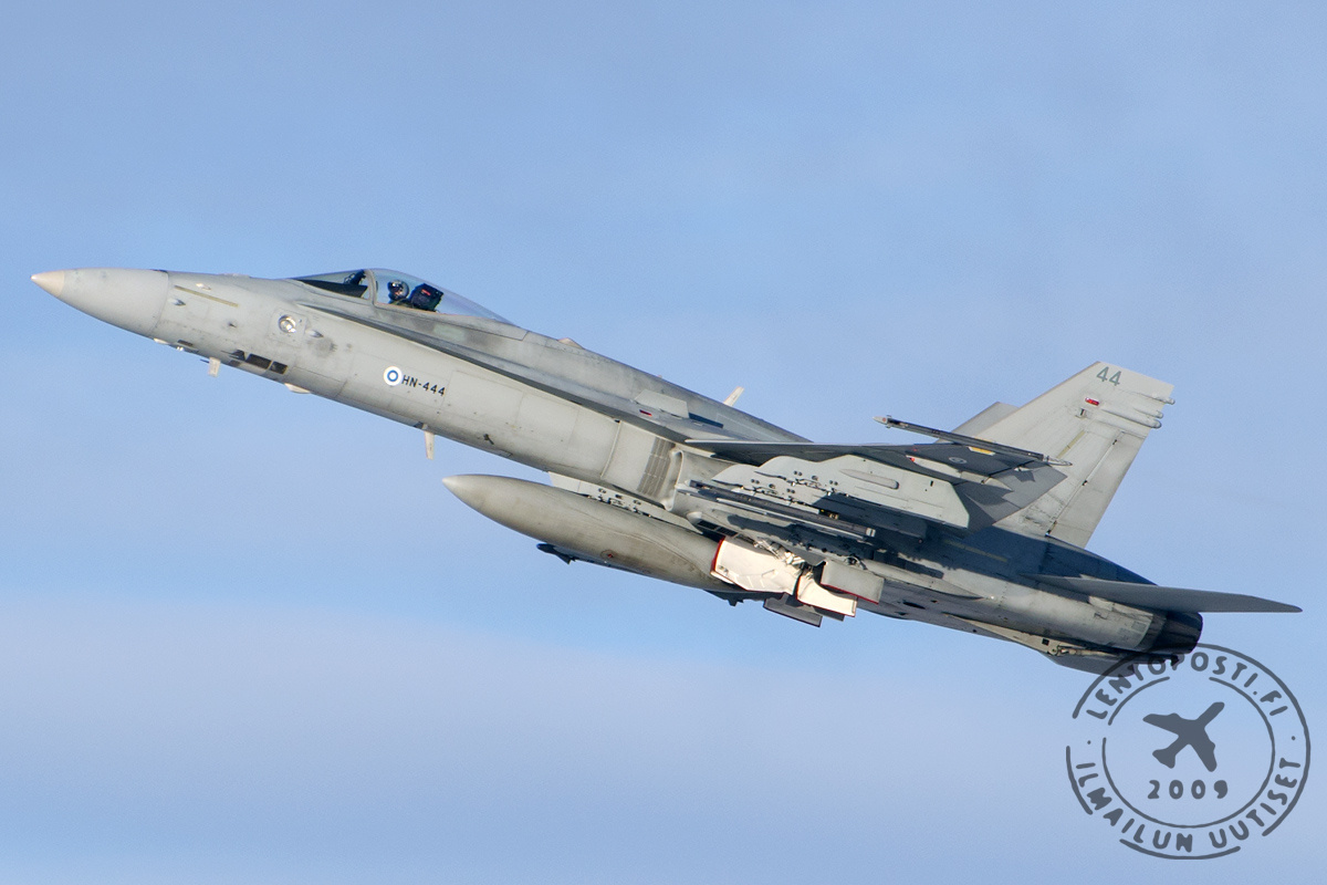 HN-444_130217