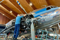 DC3_enginechange