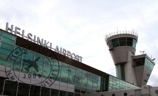 Helsinki_Airport_terminal