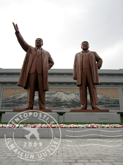 Mansudaen monumentti