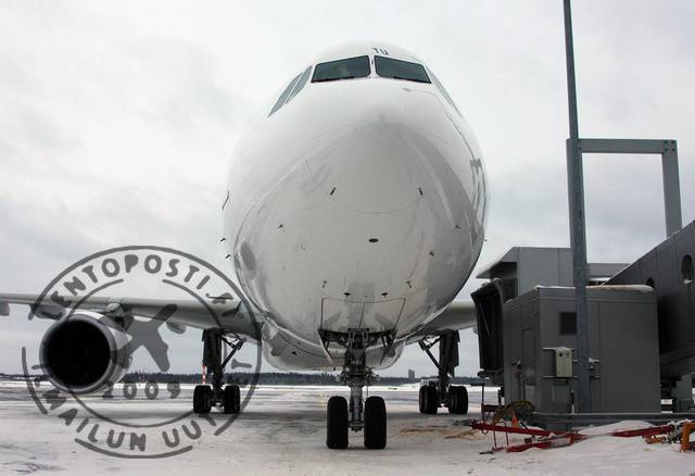 A330_at_gate_W