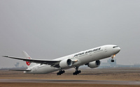JAL_takeoff_3