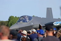 KAU25_F35