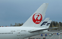JAL_tails_1