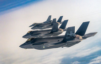 F35PL_ilmassa