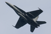 HN-421_130826